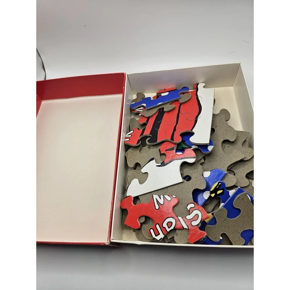 Vintage Springbok Peanuts Snoopy's Christmas Jigsaw Puzzle 48 Piece Hallmark